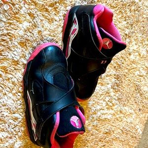 Kids Jordan’s size 10c